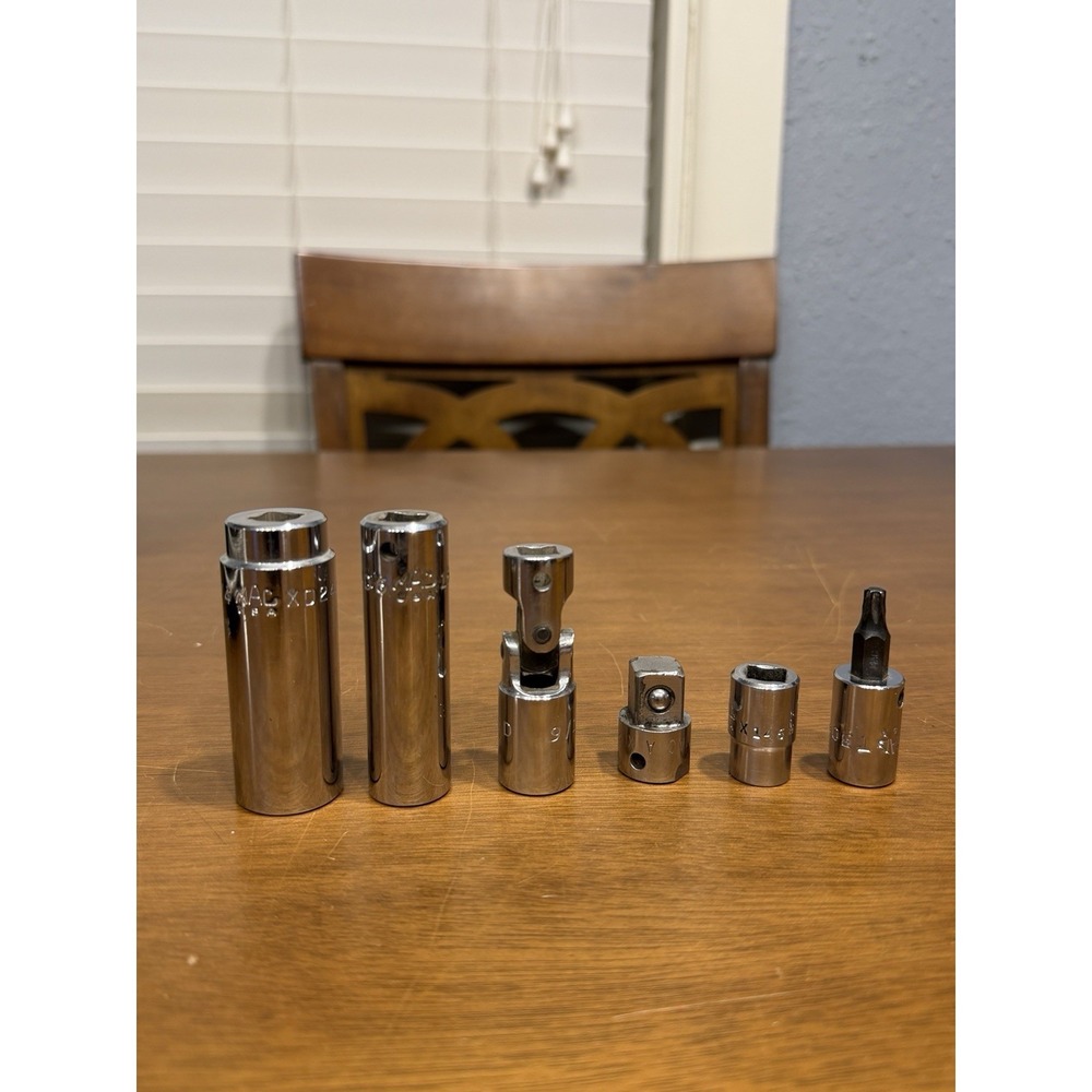 Lot Of 6 Mac Tools Sockets And Socket Accessories